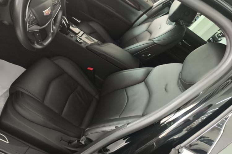 Used Cadillac CT6 2021 28T Luxury Version Left Front Seat