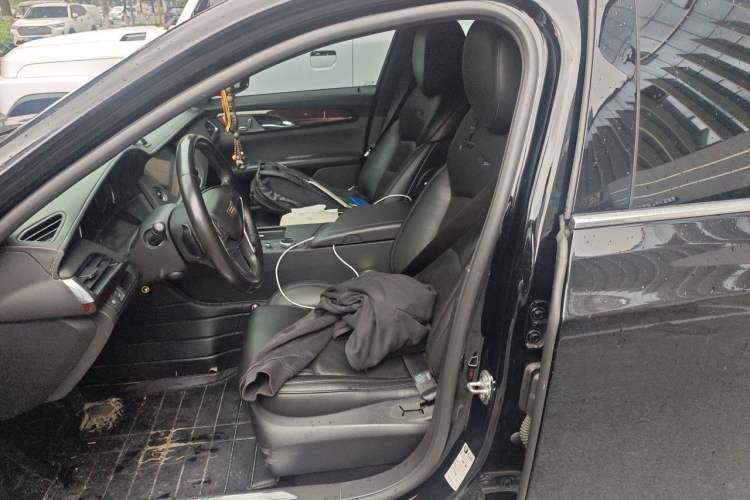 Used Cadillac CT6 2021 28T Elite Edition Left Front Seat