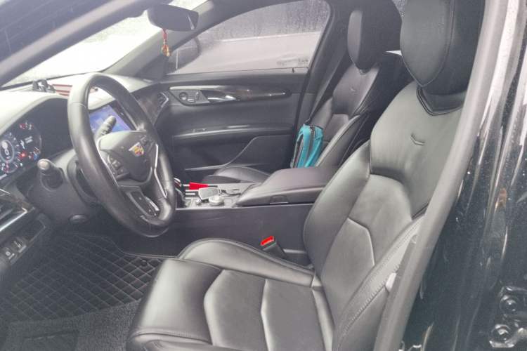 Used Cadillac CT6 2021 28T Luxury Version Left Front Seat