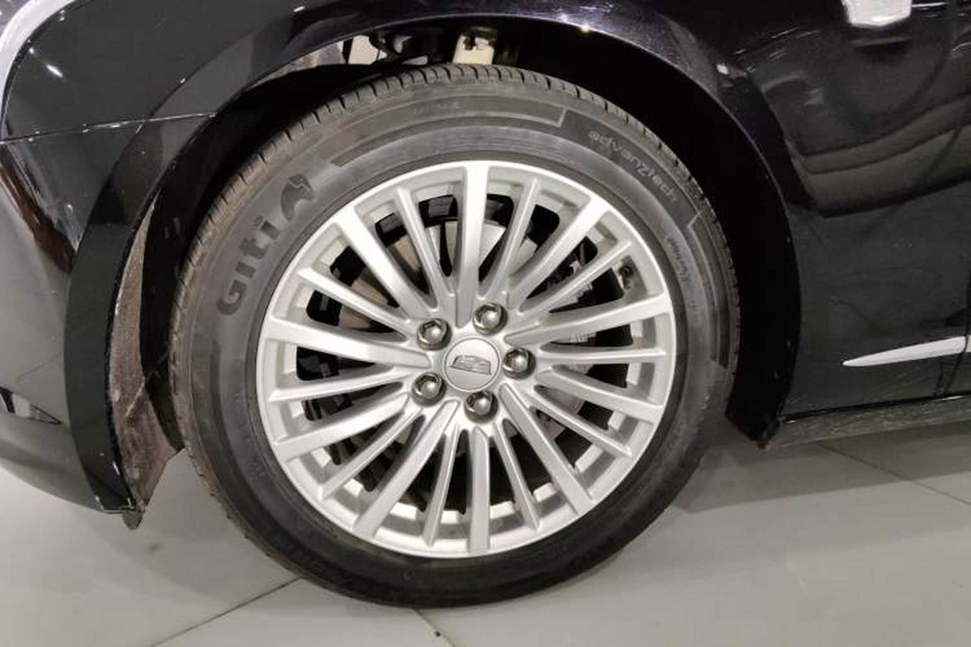 Used Cadillac CT6 2021 28T Elite Edition Left Front Wheel Hub