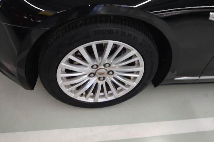 Used Cadillac CT6 2021 28T Elite Edition Left Front Wheel Hub