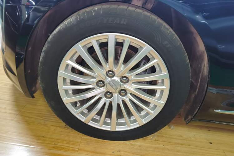 Used Cadillac CT6 2021 28T Luxury Version Left Front Wheel Hub