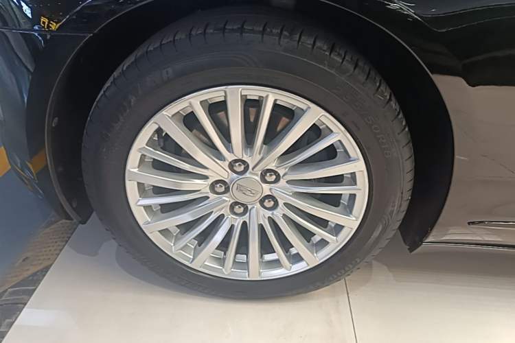 Used Cadillac CT6 2021 28T Luxury Version Left Front Wheel Hub