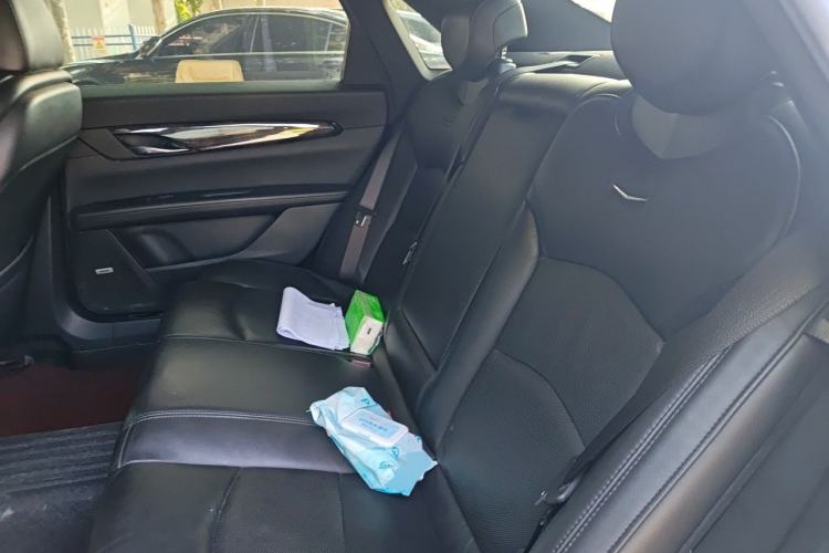 Used Cadillac CT6 2021 28T Luxury Version Left Rear Seat