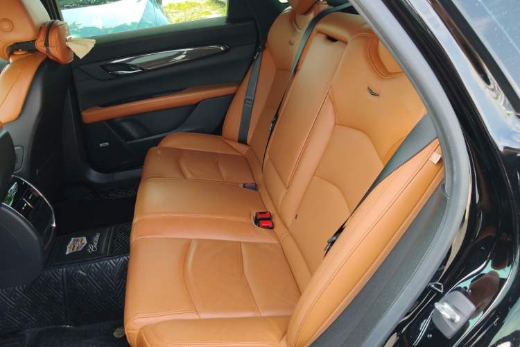 Used Cadillac CT6 2021 28T Luxury Version Left Rear Seat