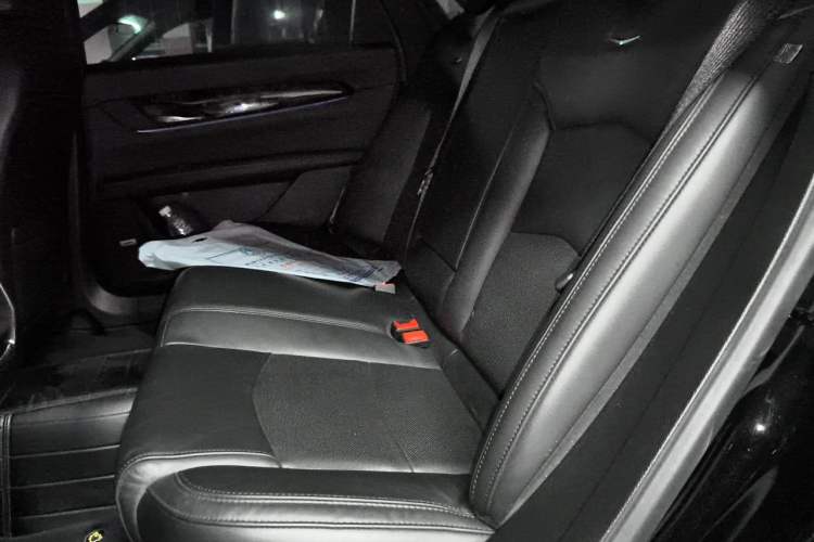 Used Cadillac CT6 2021 28T Luxury Version Left Rear Seat