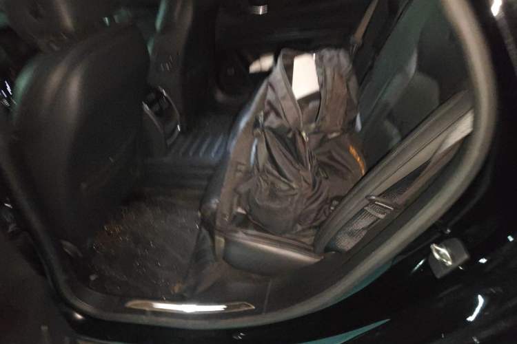 Used Cadillac CT6 2021 28T Luxury Version Left Rear Seat