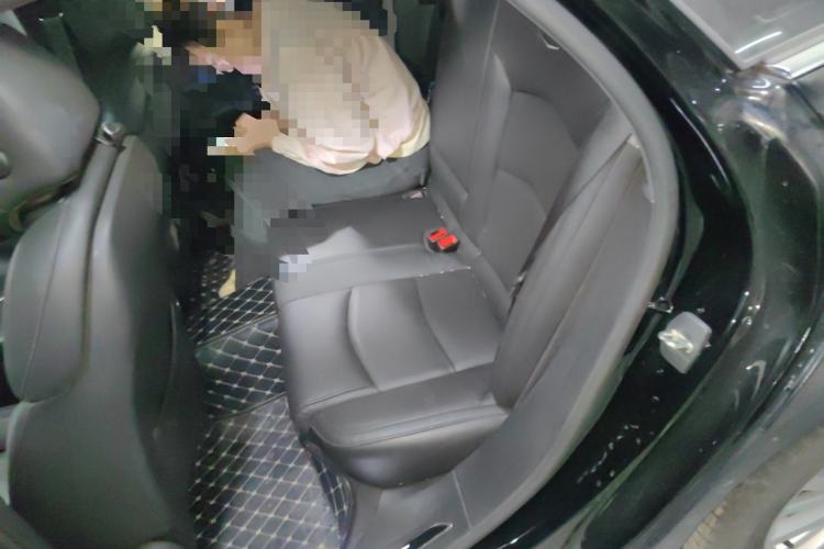 Used Cadillac CT6 2021 28T Luxury Version Left Rear Seat