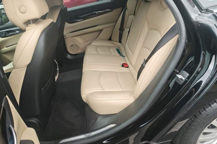 Used Cadillac CT6 2021 28T Fashion Edition Left Rear Seat