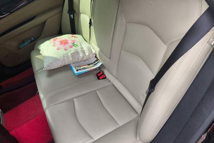 Used Cadillac CT6 2021 28T Fashion Edition Left Rear Seat