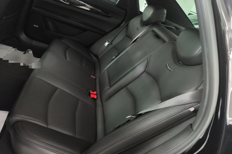 Used Cadillac CT6 2021 28T Luxury Version Left Rear Seat