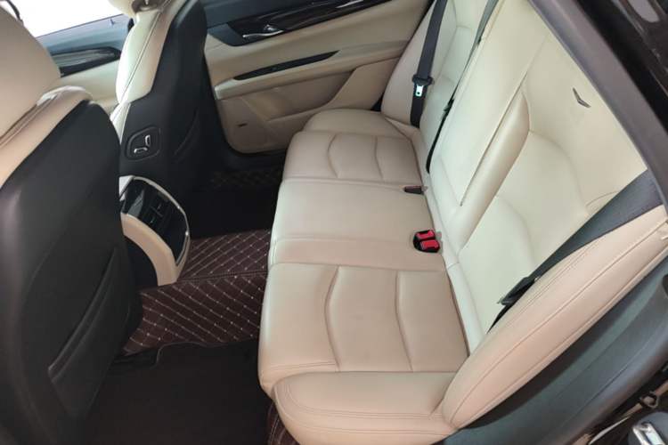 Used Cadillac CT6 2021 28T Fashion Edition Left Rear Seat