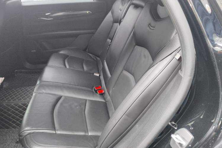 Used Cadillac CT6 2021 28T Luxury Version Left Rear Seat