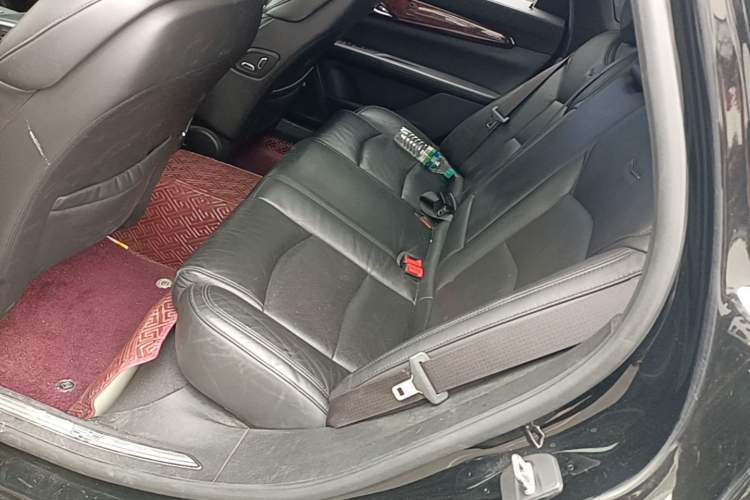 Used Cadillac CT6 2021 28T Fashion Edition Left Rear Seat