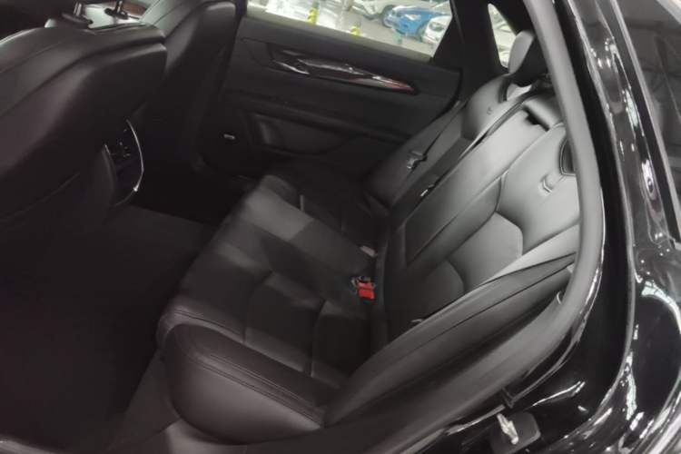 Used Cadillac CT6 2021 28T Elite Edition Left Rear Seat