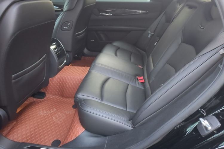 Used Cadillac CT6 2021 28T Luxury Version Left Rear Seat