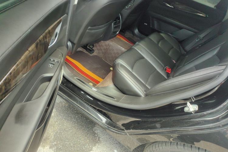 Used Cadillac CT6 2021 28T Luxury Version Left Rear Seat