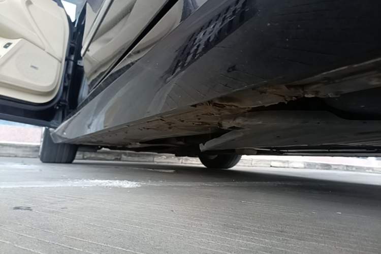 Used Cadillac CT6 2021 28T Fashion Edition Left Side Sill