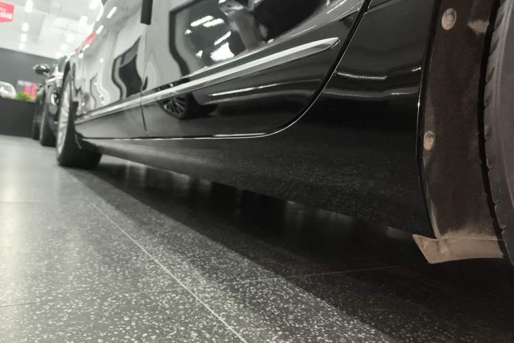 Used Cadillac CT6 2021 28T Elite Edition Left Side Sill