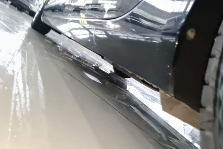 Used Cadillac CT6 2021 28T Elite Edition Left Side Sill
