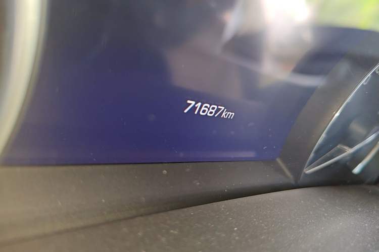 Used Cadillac CT6 2021 28T Fashion Edition Odometer Close Up