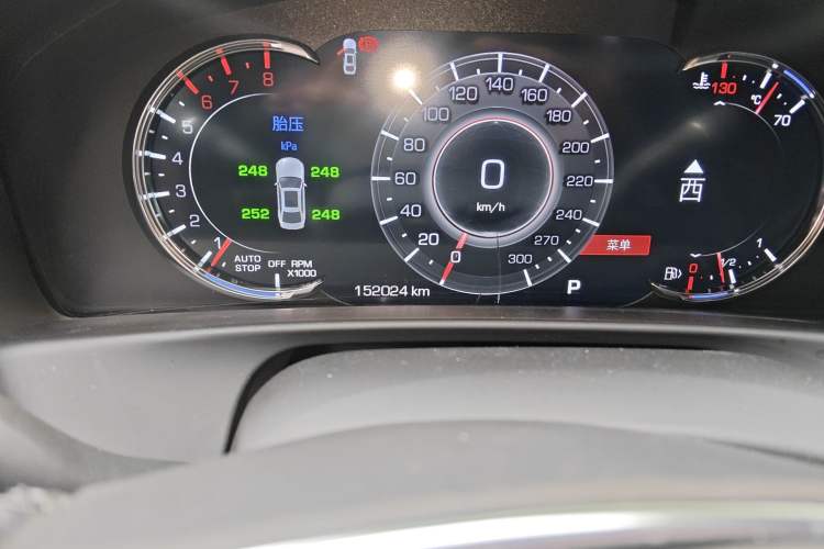 Used Cadillac CT6 2021 28T Luxury Version Odometer Close Up