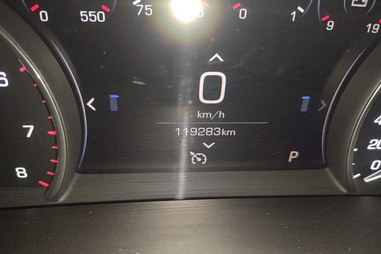 Used Cadillac CT6 2021 28T Elite Edition Odometer Close Up