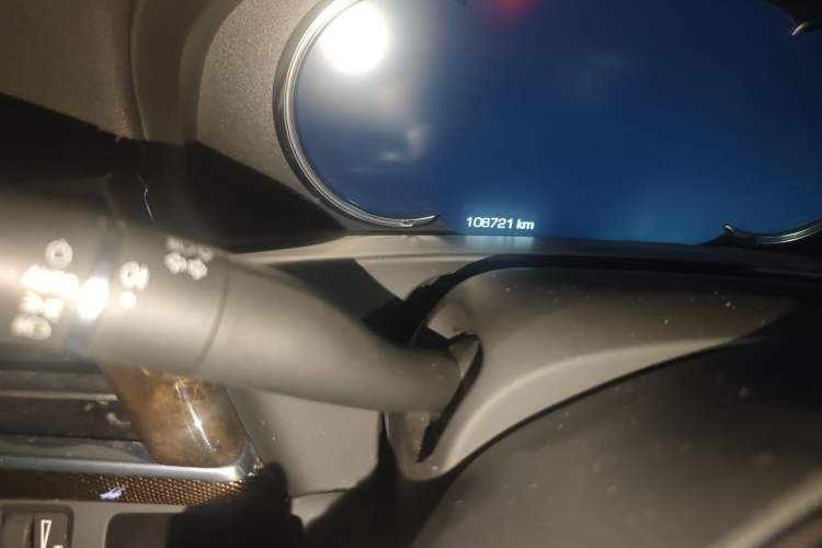 Used Cadillac CT6 2021 28T Luxury Version Odometer Close Up