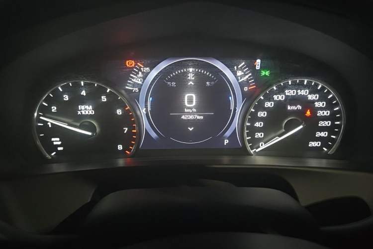 Used Cadillac CT6 2021 28T Fashion Edition Odometer Close Up