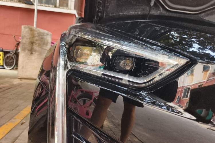 Used Cadillac CT6 2021 28T Elite Edition Right Front Headlight