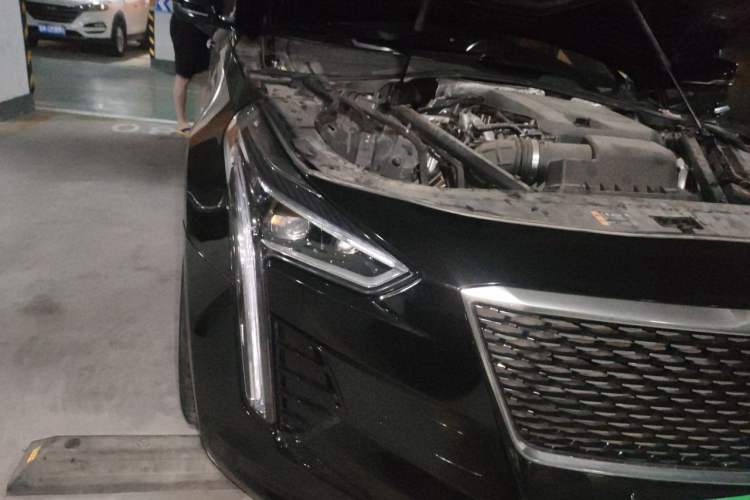 Used Cadillac CT6 2021 28T Elite Edition Right Front Headlight