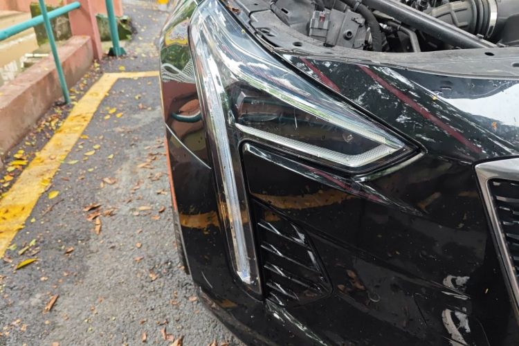 Used Cadillac CT6 2021 28T Elite Edition Right Front Headlight