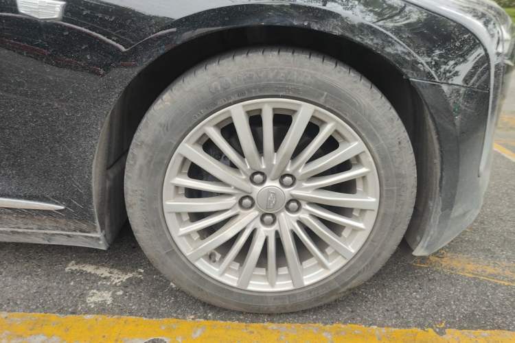 Used Cadillac CT6 2021 28T Luxury Version Right Front Wheel Hub