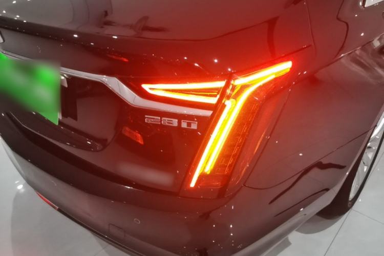 Used Cadillac CT6 2021 28T Luxury Version Right Rear Taillight