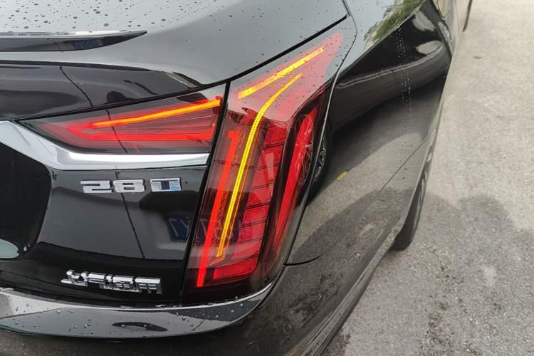 Used Cadillac CT6 2021 28T Flagship Super Cruise Version Right Rear Taillight