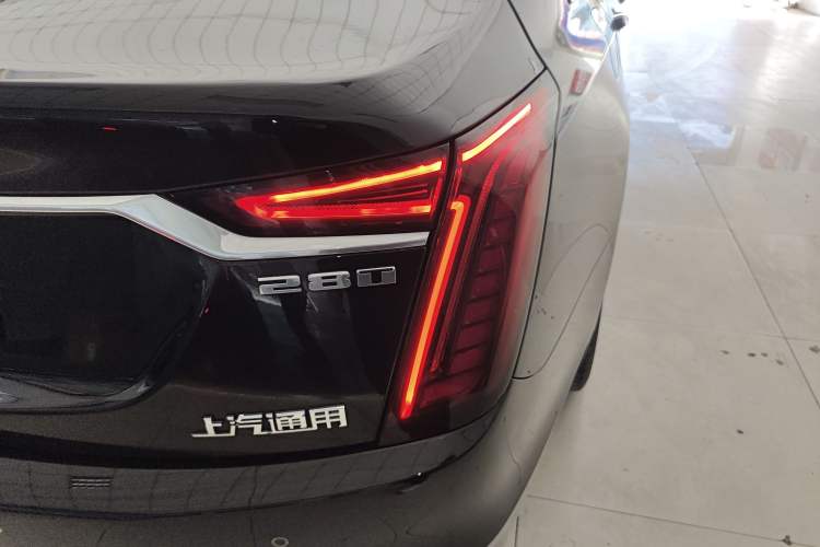 Used Cadillac CT6 2021 28T Elite Edition Right Rear Taillight