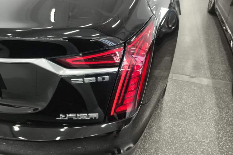 Used Cadillac CT6 2021 28T Elite Edition Right Rear Taillight