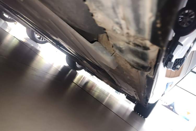Used Cadillac CT6 2021 28T Elite Edition Right Side Sill