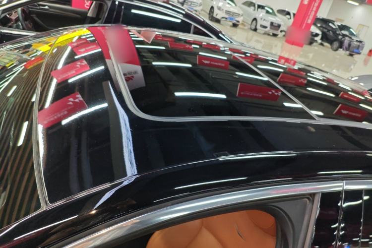 Used Cadillac CT6 2021 28T Luxury Version Roof