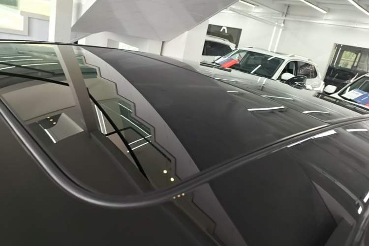 Used Cadillac CT6 2021 28T Luxury Version Roof