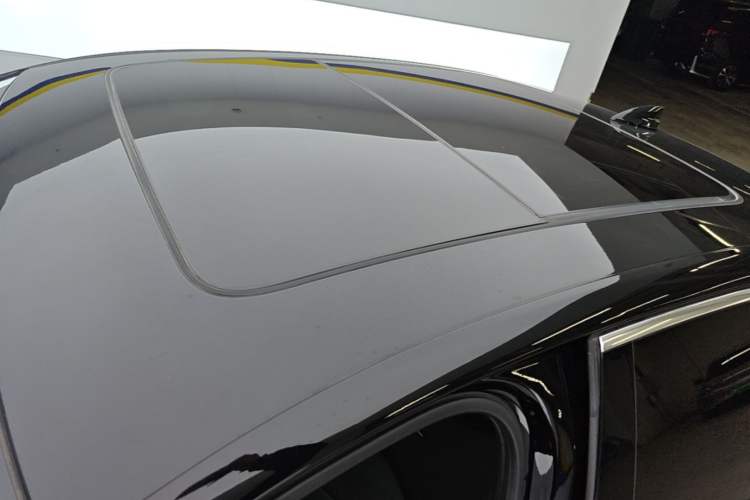 Used Cadillac CT6 2021 28T Luxury Version Roof