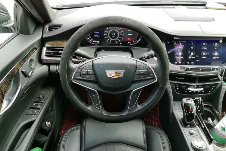 Used Cadillac CT6 2021 28T Luxury Version Steering Wheel