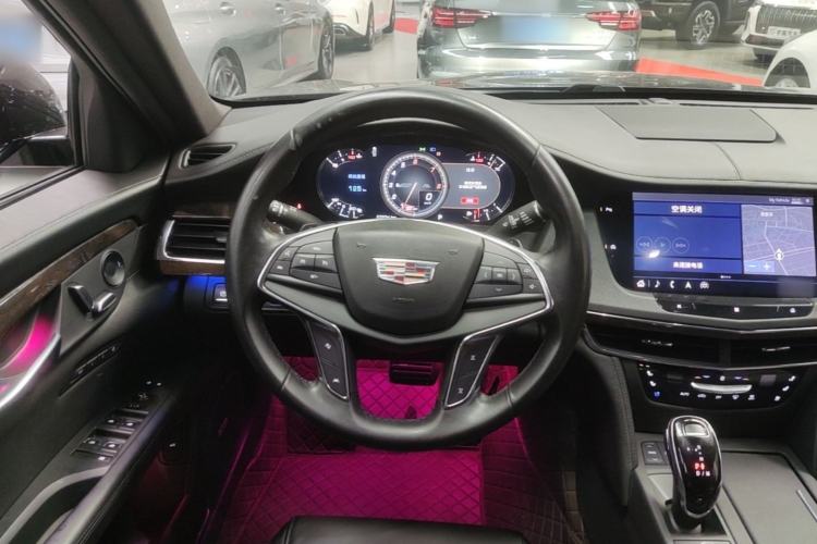 Used Cadillac CT6 2021 28T Luxury Sport Model Steering Wheel