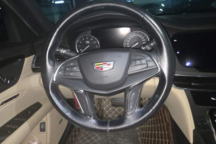 Used Cadillac CT6 2021 28T Fashion Edition Steering Wheel