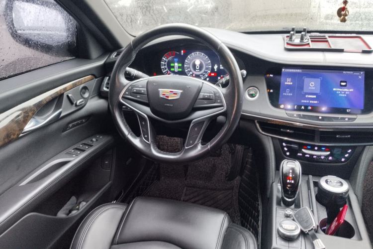 Used Cadillac CT6 2021 28T Luxury Version Steering Wheel