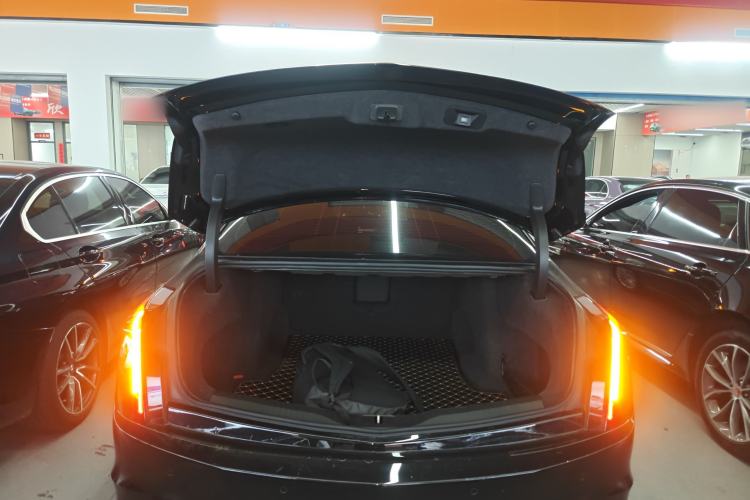 Used Cadillac CT6 2021 28T Luxury Version Trunk
