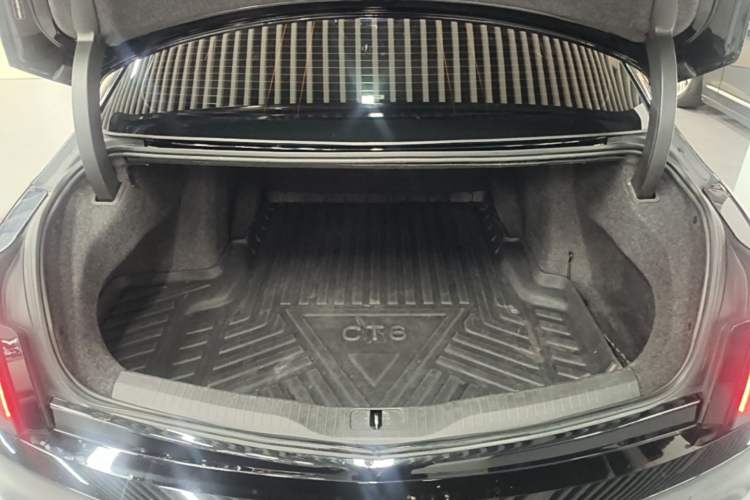 Used Cadillac CT6 2021 28T Flagship Super Cruise Version Trunk