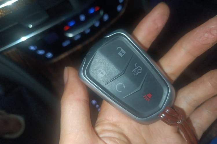 Used Cadillac CT6 2021 28T Luxury Version Vehicle Key
