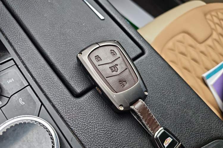 Used Cadillac CT6 2021 28T Fashion Edition Vehicle Key