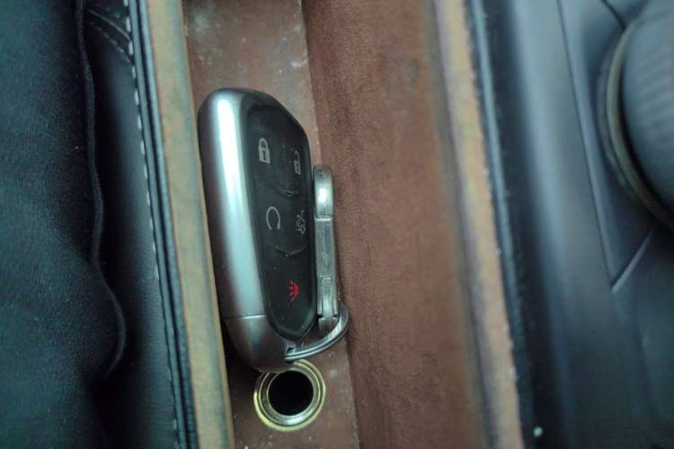 Used Cadillac CT6 2021 28T Luxury Version Vehicle Key